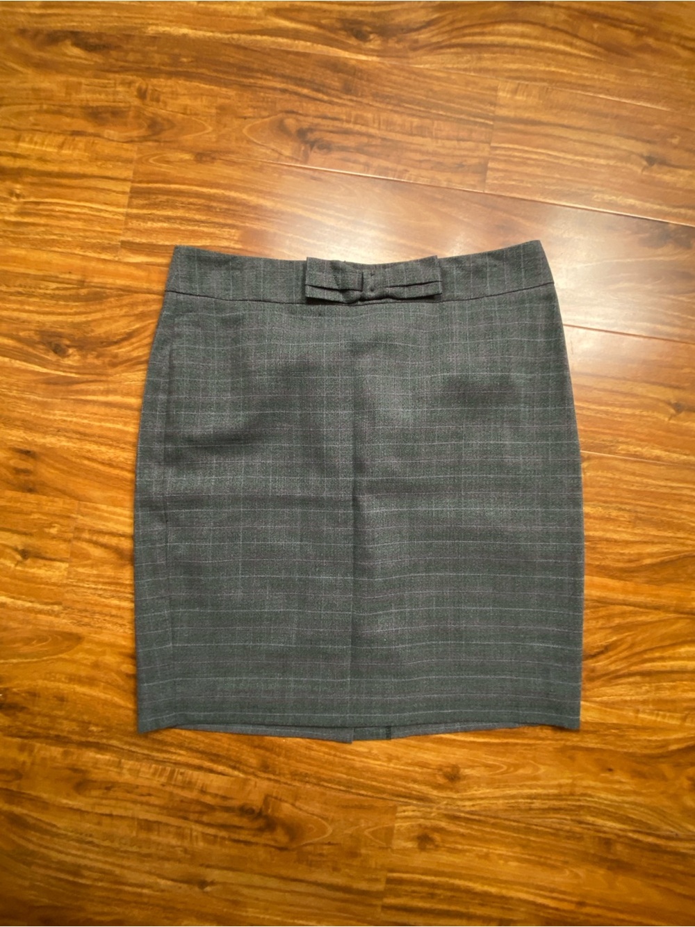 LOFT Women Gray Plum Plaid Pencil Skirt Size 8 Tailored Workwear Preppy Academia